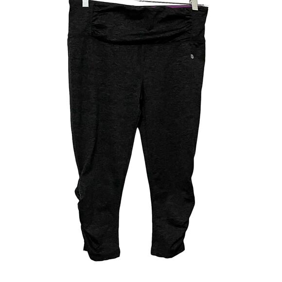 TANGERINE HI-RISE CROP LEGGINGS, WOMENS, M, HEATHER GREY, PURPLE TRIM, ANKLE ZIP - Picture 1 of 11